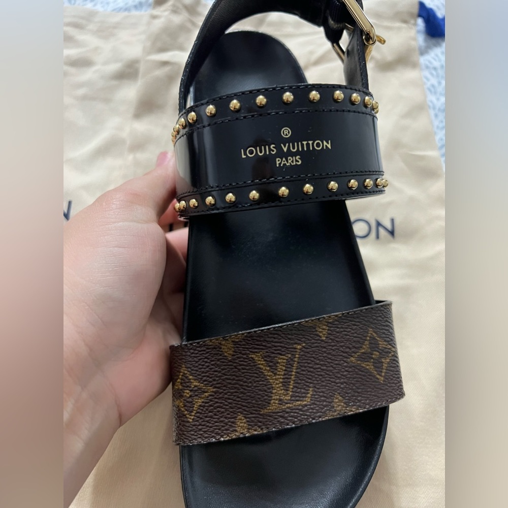 Louis Vuitton sandals brand new